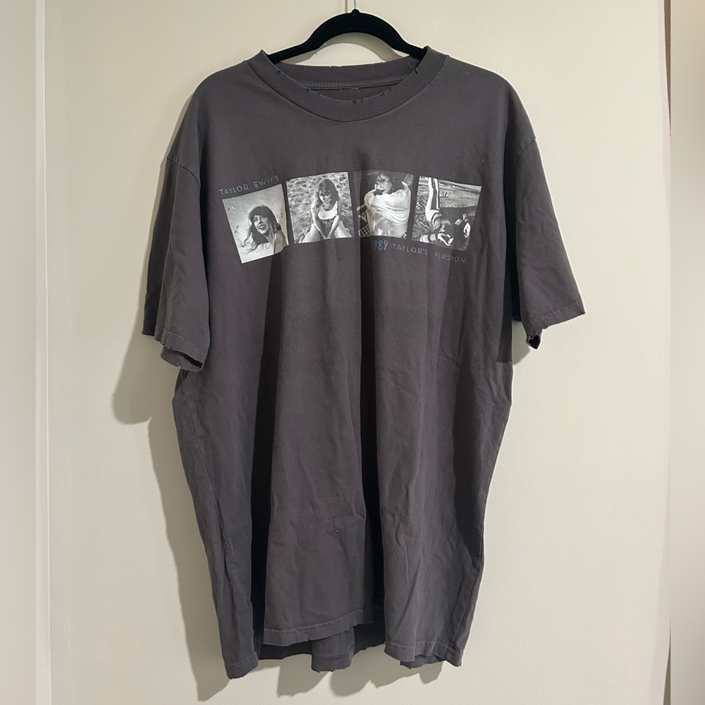 Taylor Swift 1989 XL distressed t shirt